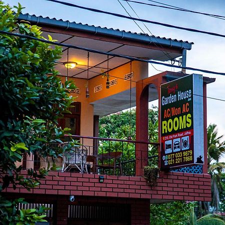 Tony'S Garden House Back Packers Inn จาฟนา ภายนอก รูปภาพ