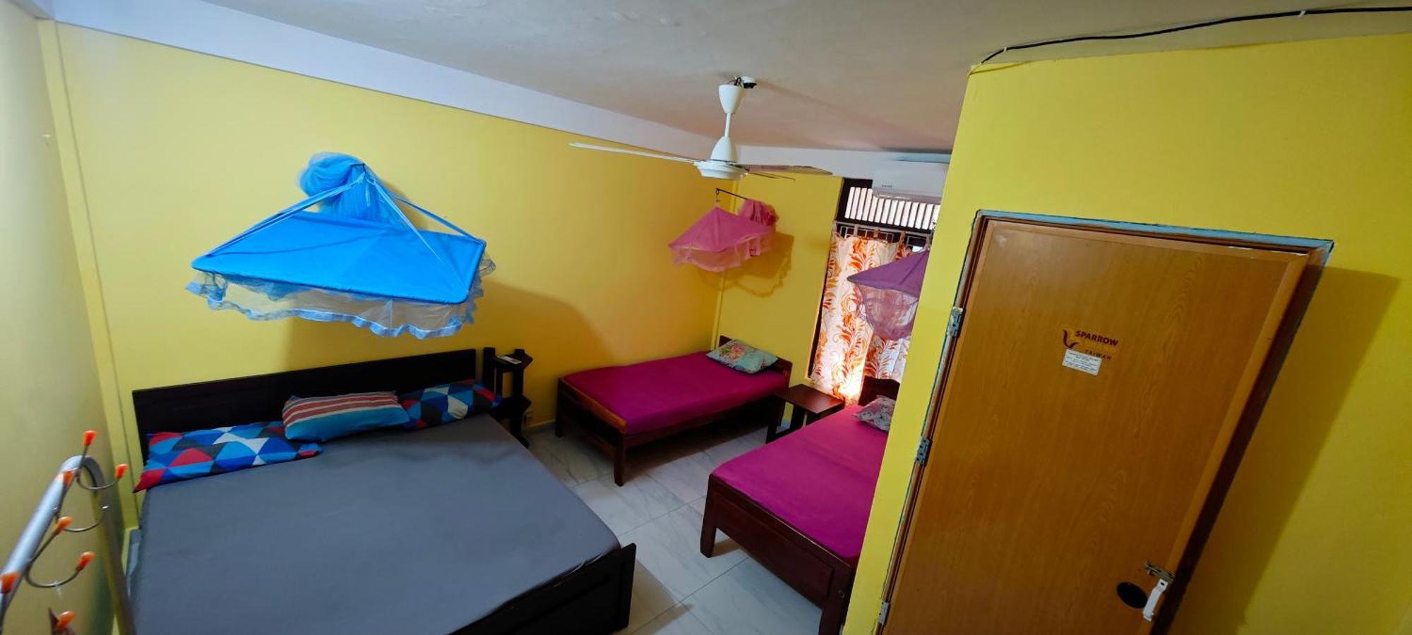Tony'S Garden House Back Packers Inn จาฟนา ภายนอก รูปภาพ